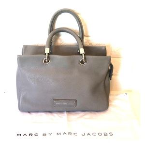 AUTH Marc by Marc Jacobs grey leather handbag